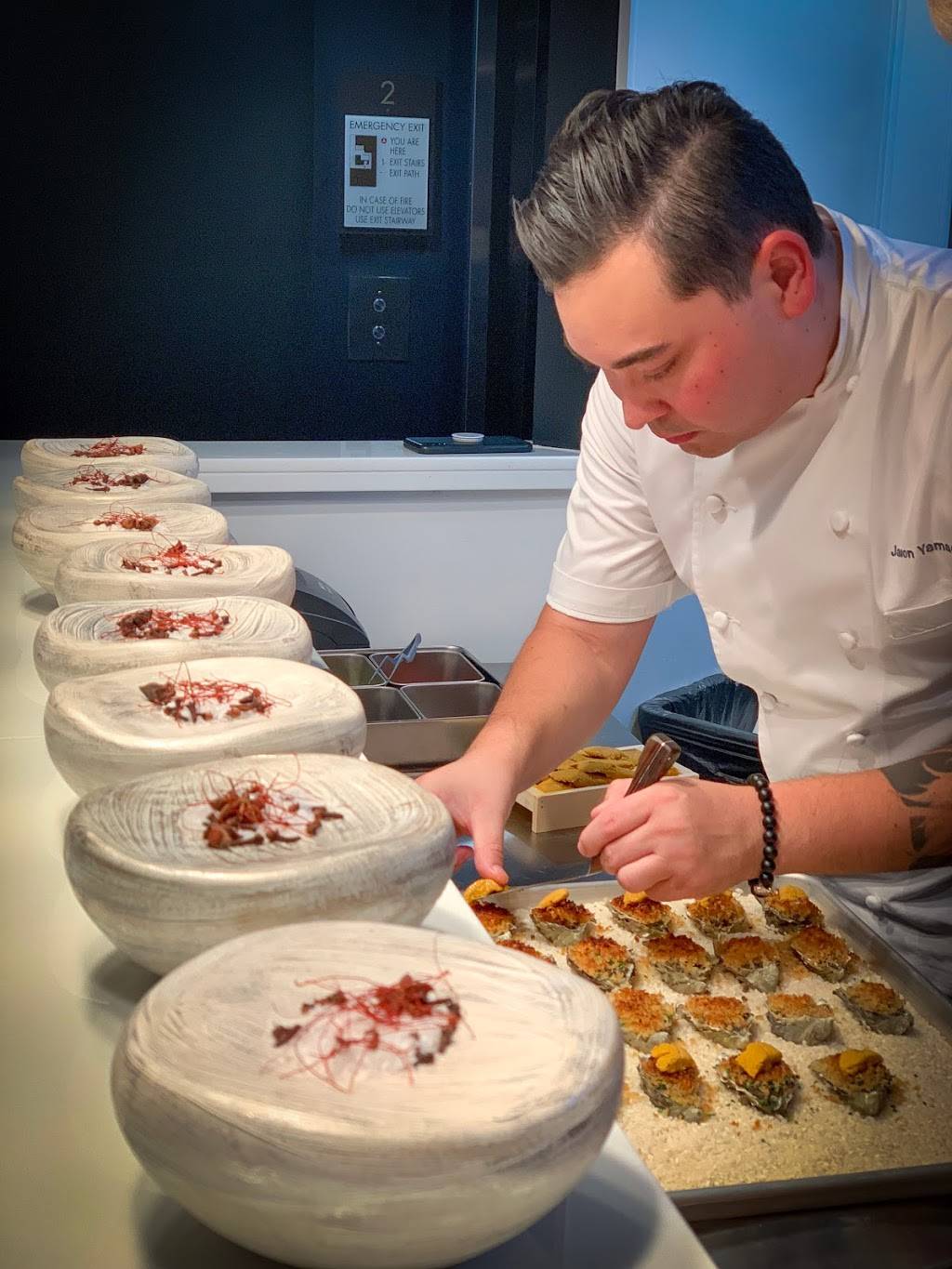 Mugen | restaurant | 2452 Kalakaua Ave, Honolulu, HI 96815, USA | 8083772246 OR +1 808-377-2246