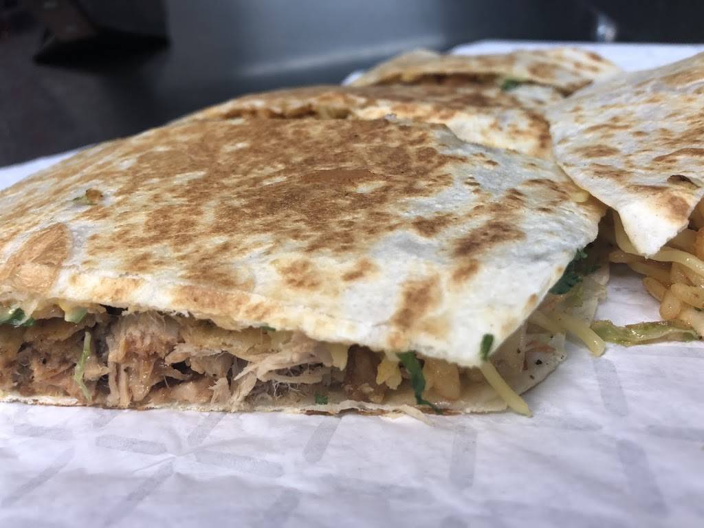 Fat Bastard Burrito Co. | restaurant | 726 Kingston Rd #4, Pickering, ON L1V 1A8, Canada | 9058399911 OR +1 905-839-9911