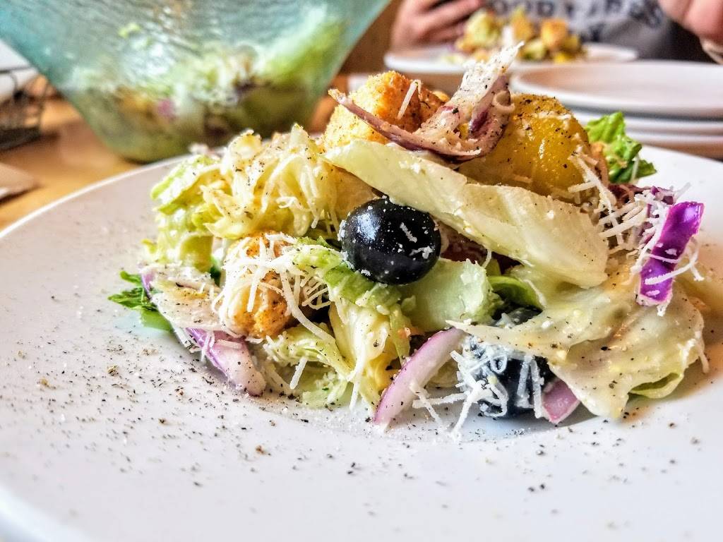 Olive Garden Italian Restaurant | meal takeaway | 1102 Beltline Rd SW, Decatur, AL 35601, USA | 2563061880 OR +1 256-306-1880