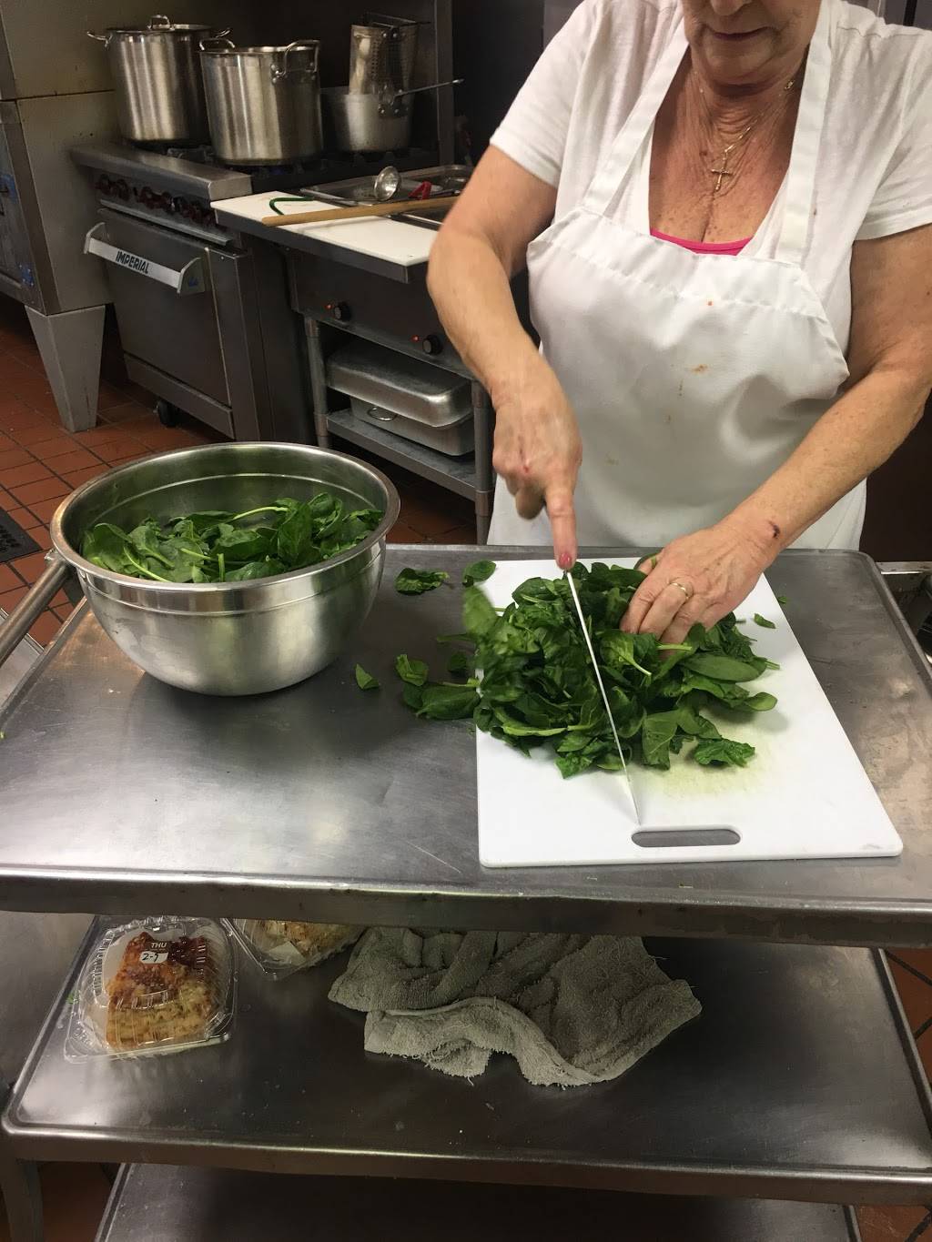 Vitos Italian Pizza | restaurant | 440 River Rd c, Corona, CA 92880, USA | 9517368486 OR +1 951-736-8486