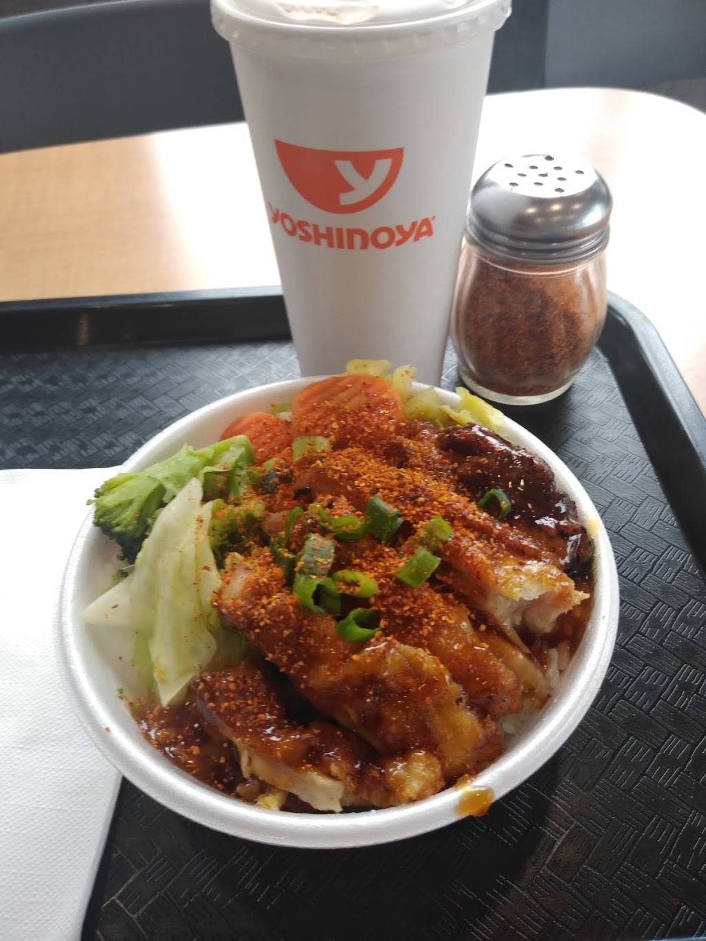 Yoshinoya | restaurant | 642 S Alvarado St, Los Angeles, CA 90057, USA | 2134832455 OR +1 213-483-2455