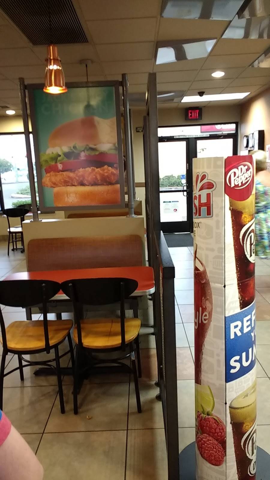 Jack in the Box | restaurant | 4175 Main St, Springfield, OR 97478, USA | 5417363861 OR +1 541-736-3861