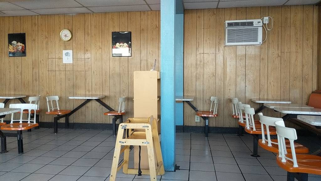 Fosters Freeze | restaurant | 7540 Eastern Ave, Bell Gardens, CA 90201, USA | 5629271648 OR +1 562-927-1648