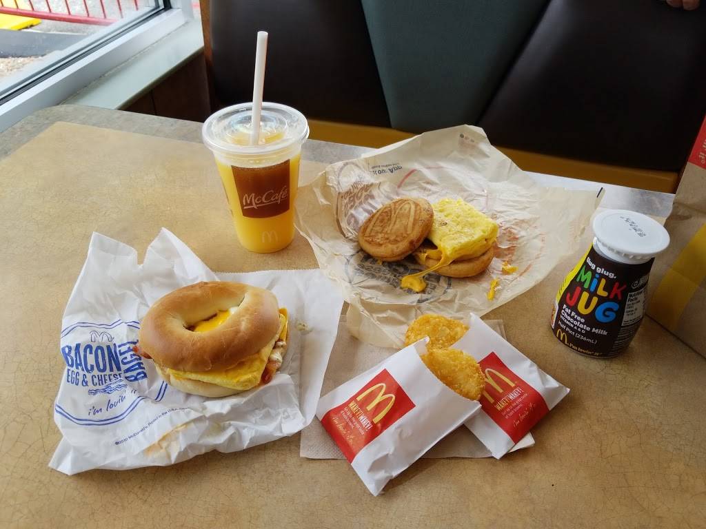 McDonalds | cafe | 5236 Providence Rd, Virginia Beach, VA 23464, USA | 7574670081 OR +1 757-467-0081