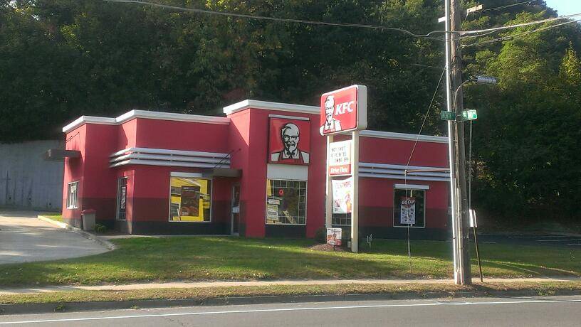 KFC | restaurant | 91 North St, Danbury, CT 06810, USA | 2037906601 OR +1 203-790-6601