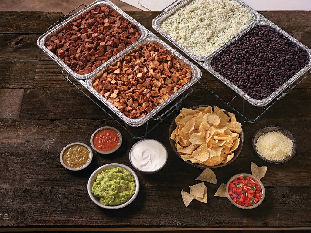 QDOBA Mexican Eats | restaurant | 702 E Benson Blvd, Anchorage, AK 99503, USA | 9072764755 OR +1 907-276-4755