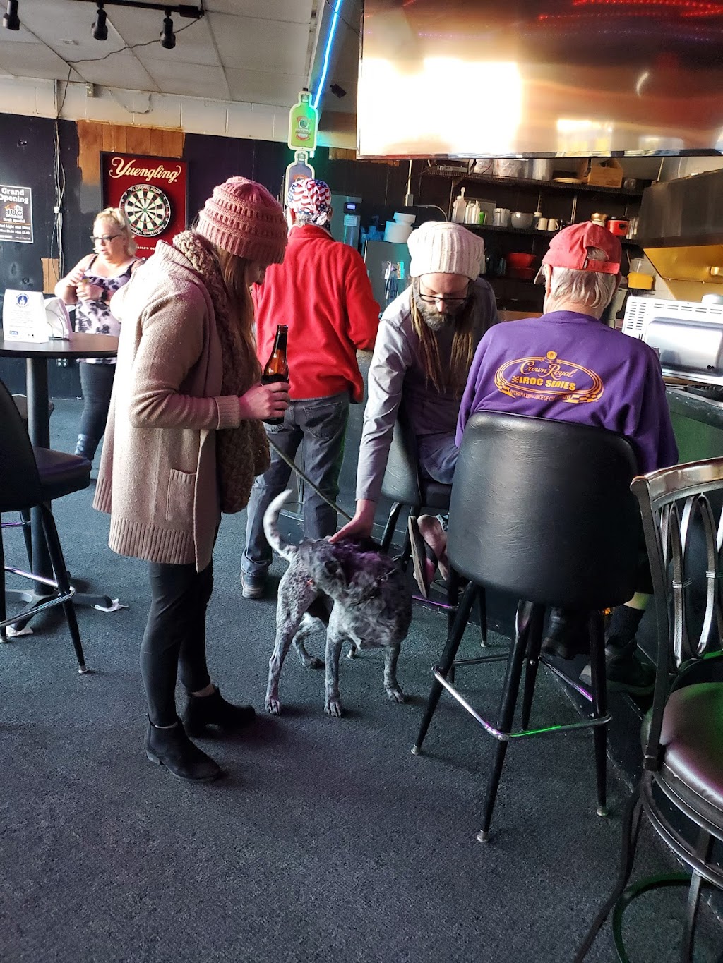 The Jug Bar & grill | restaurant | 534 SE Broad St, Murfreesboro, TN 37130, USA | 6153968528 OR +1 615-396-8528