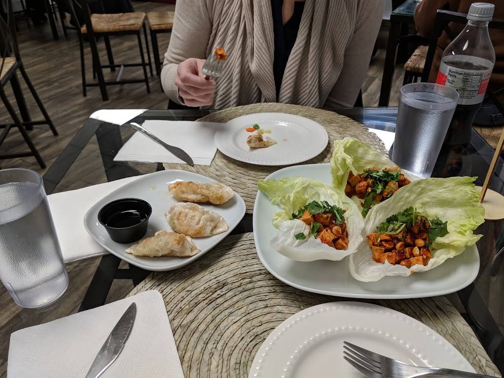 Grub Asian Fusion Cuisine | restaurant | 724 W Nyack Rd Suite #3, West Nyack, NY 10994, USA | 8455353580 OR +1 845-535-3580