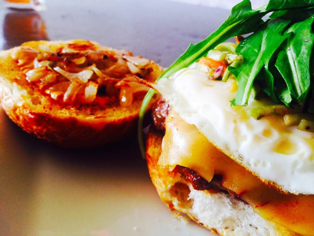 Neighbors Westside Bar & Grill | restaurant | 2101 Vista Oeste NW, Albuquerque, NM 87120, USA | 5058327558 OR +1 505-832-7558