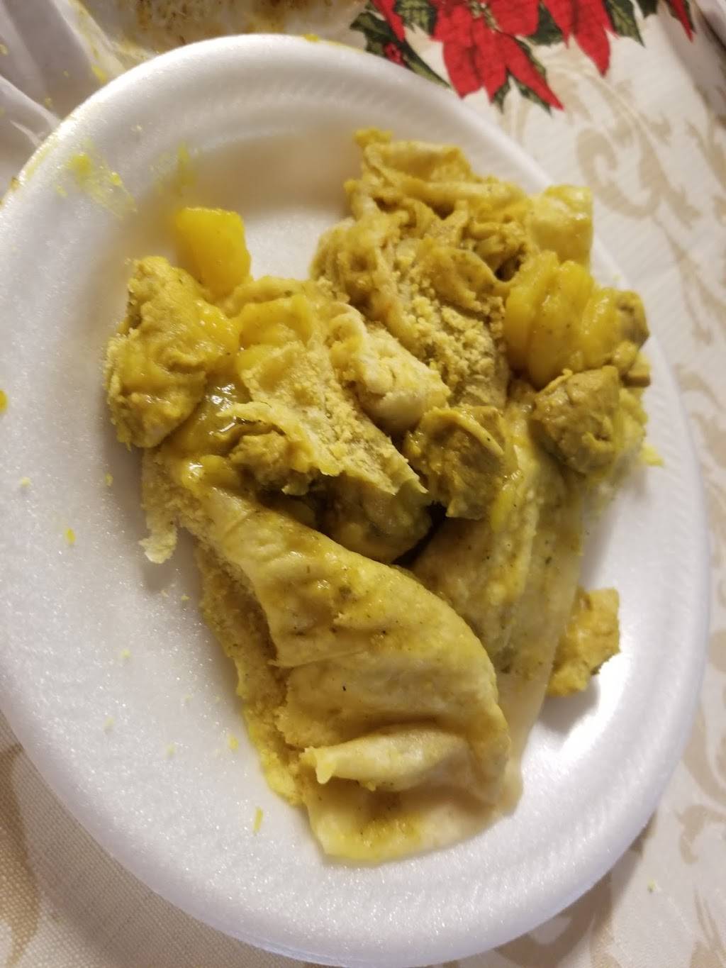 Taras Roti Shop | restaurant | 10006 N 30th St, Tampa, FL 33612, USA | 8138668272 OR +1 813-866-8272