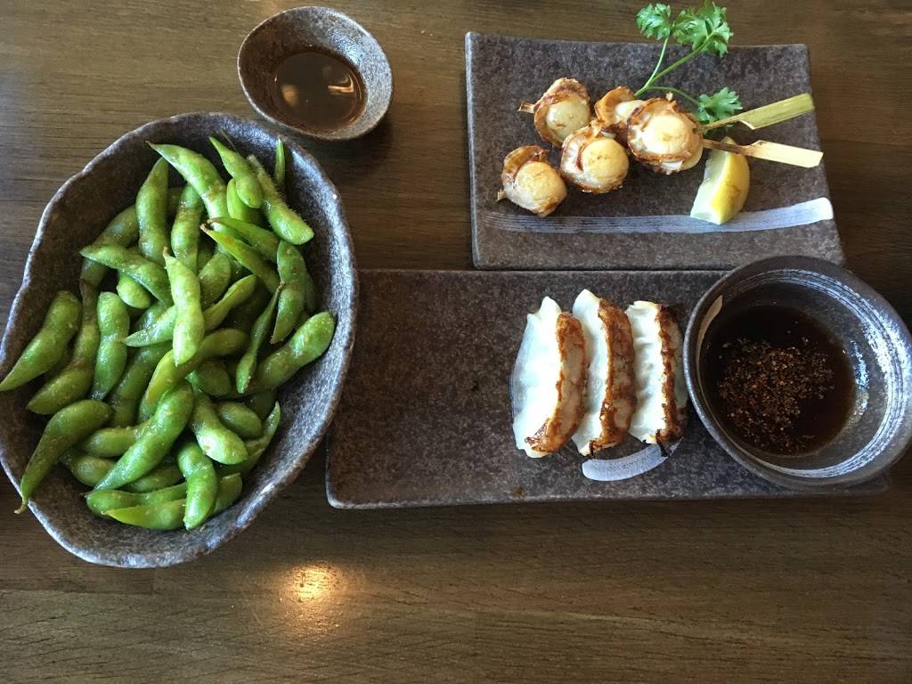 Hikari Sushi & grill | restaurant | 490 El Camino Real #140, Redwood City, CA 94062, USA | 6502573712 OR +1 650-257-3712