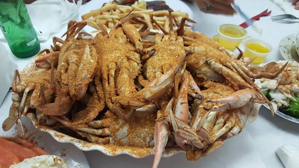 Margie & Rays Crabhouse | restaurant | 1240 Sandbridge Rd, Virginia Beach, VA 23456, USA | 7577212287 OR +1 757-721-2287
