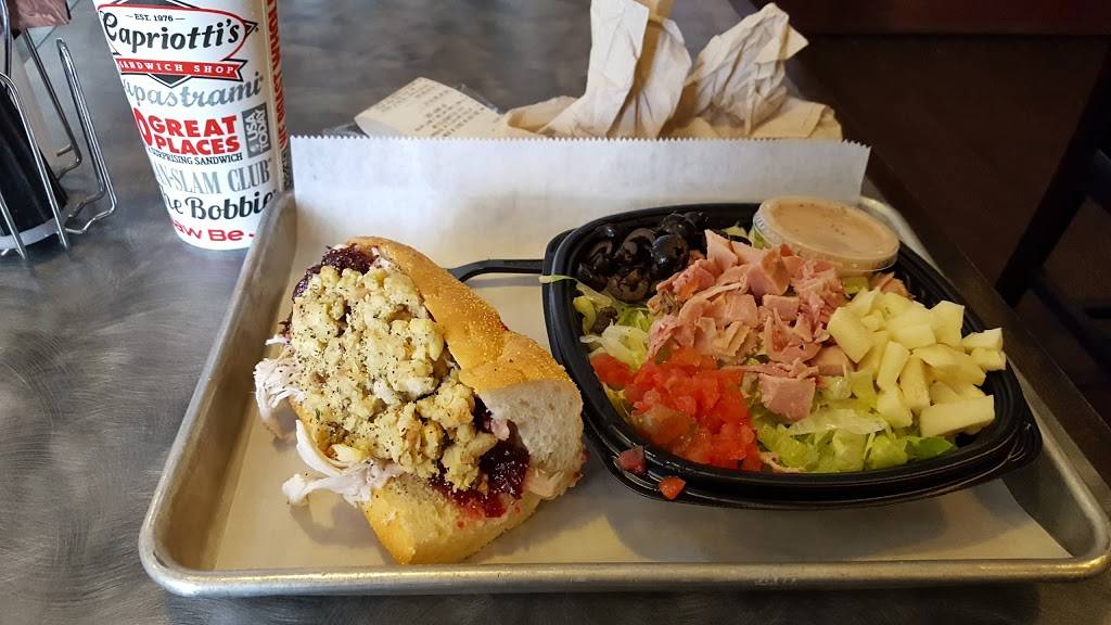 Capriottis Sandwich Shop | restaurant | 6025 N 16th St, Phoenix, AZ 85016, USA | 6022797827 OR +1 602-279-7827