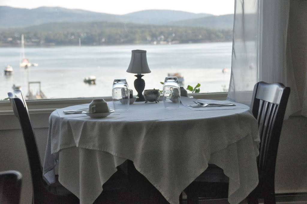 Xanthus Restaurant and Bar | restaurant | 22 Claremont Rd, Southwest Harbor, ME 04679, USA | 8002445036 OR +1 800-244-5036