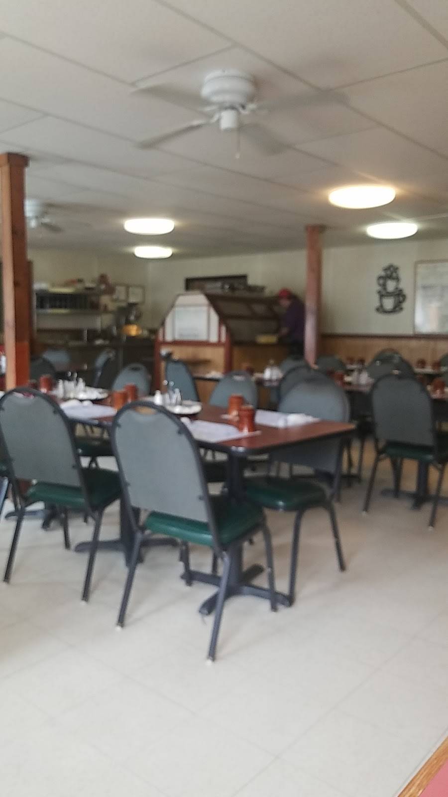 Lake Restaurant | restaurant | 8200 W Ludington Dr, Lake, MI 48632, USA | 9895442721 OR +1 989-544-2721