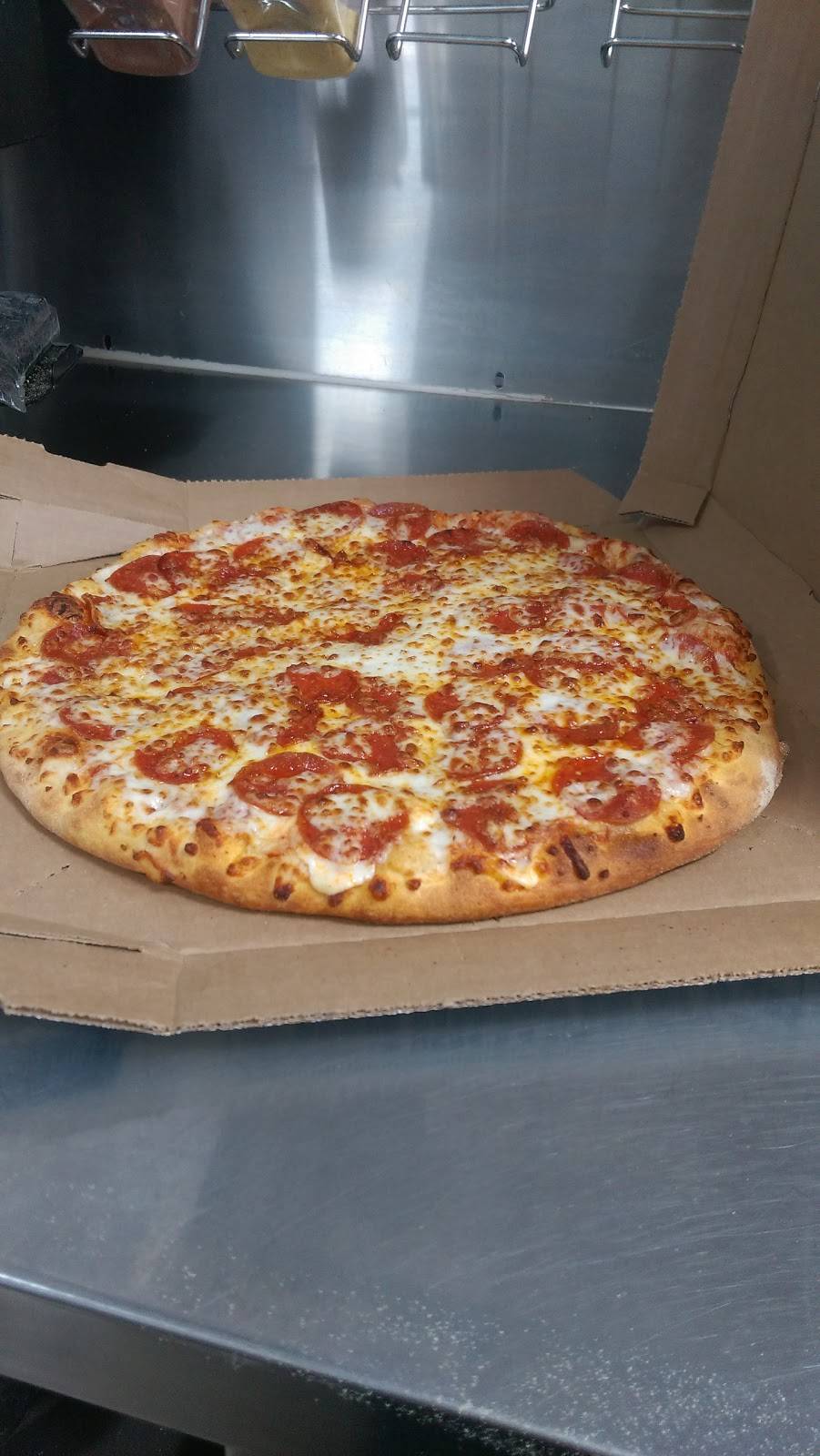 Dominos Pizza | meal delivery | 6045 Sherry Ln, Dallas, TX 75225, USA | 2146917511 OR +1 214-691-7511