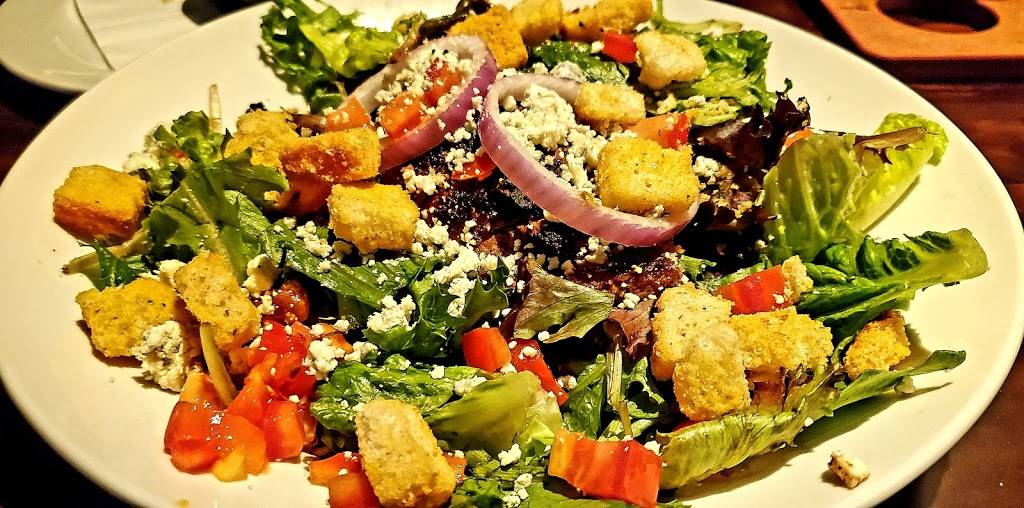 LongHorn Steakhouse | meal takeaway | 144 Wolf Rd, Albany, NY 12205, USA | 5184890193 OR +1 518-489-0193