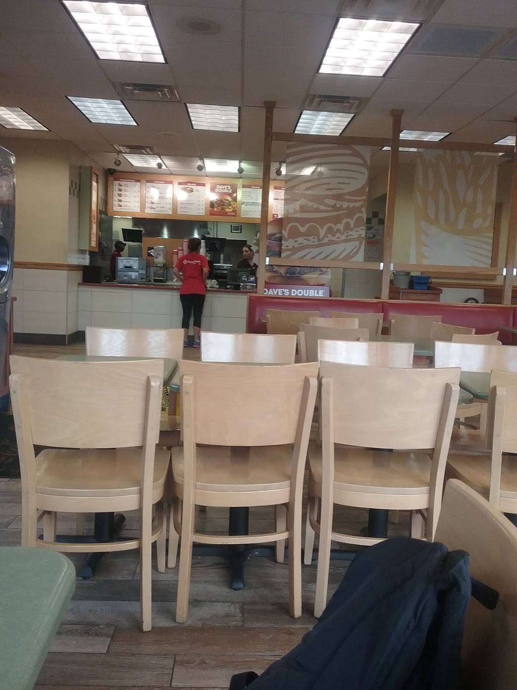 Wendys | restaurant | 4624 US-231, Wetumpka, AL 36092, USA | 3345143044 OR +1 334-514-3044