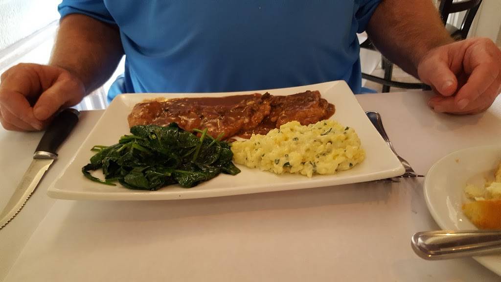 Lucerne Italian Restaurant | restaurant | 868 Arneill Rd, Camarillo, CA 93010, USA | 8053835777 OR +1 805-383-5777