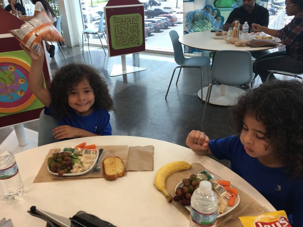 IKEA Restaurant | restaurant | 1103 N 22nd St, Tampa, FL 33605, USA | 8888884532 OR +1 888-888-4532