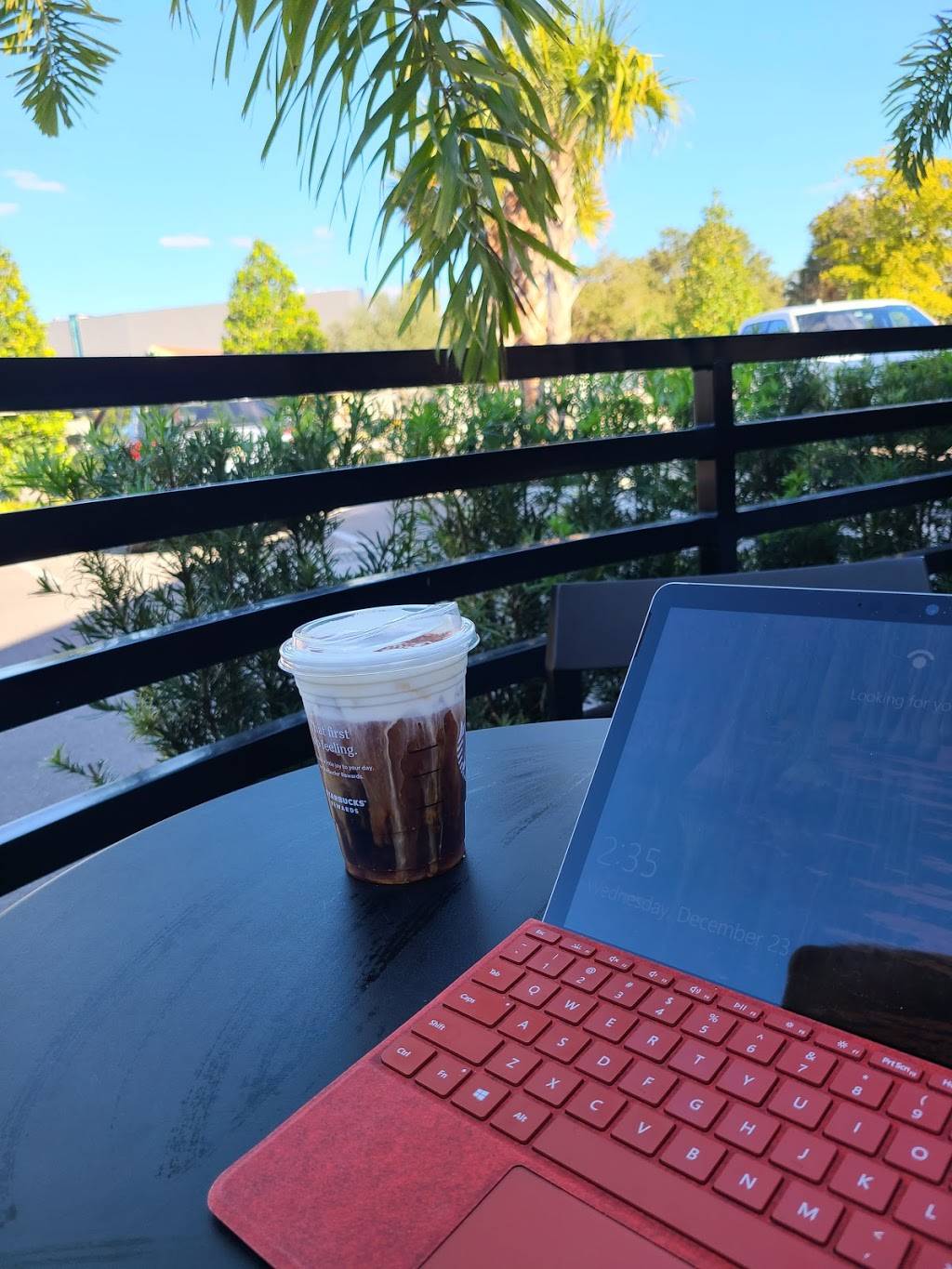 Starbucks | cafe | 2455 N Tamiami Trail, Sarasota, FL 34234, USA | 9413437764 OR +1 941-343-7764