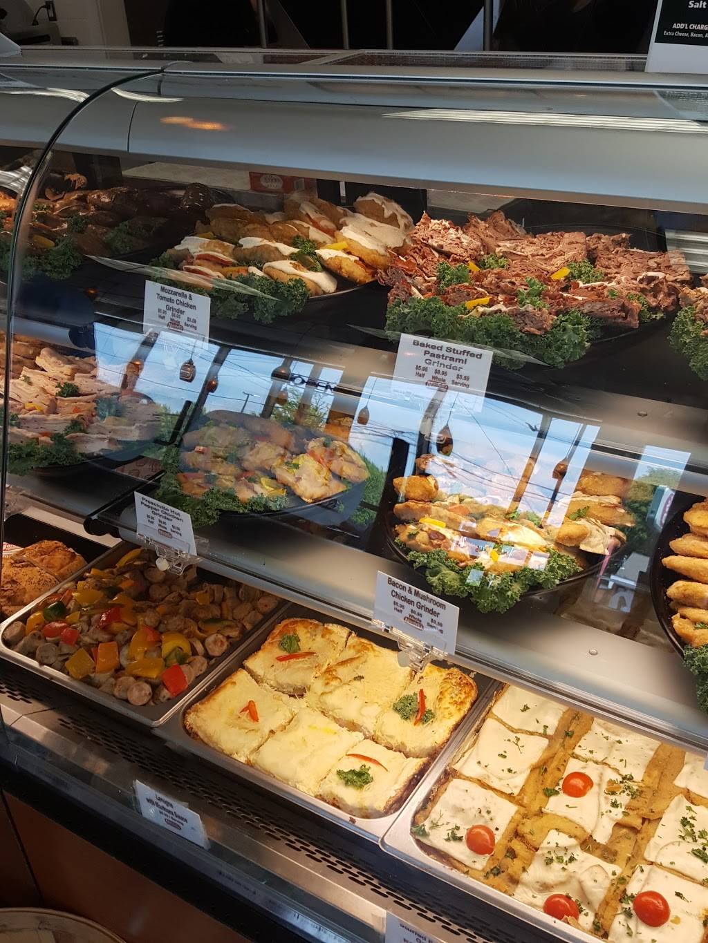 Nardellis Grinder Shoppe | restaurant | 315 Old Gate Ln, Milford, CT 06460, USA | 2036932227 OR +1 203-693-2227