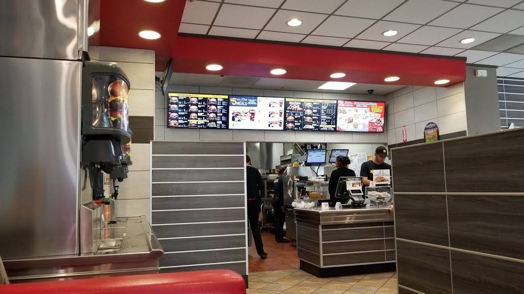Carls Jr. | restaurant | 7069 Schaefer Ave, Chino, CA 91710, USA | 9093648013 OR +1 909-364-8013
