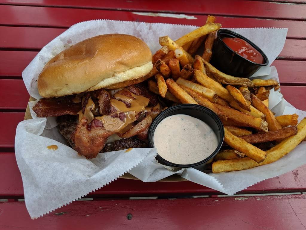 The Butchertown Social | restaurant | 1601 Story Ave, Louisville, KY 40206, USA | 5028903892 OR +1 502-890-3892