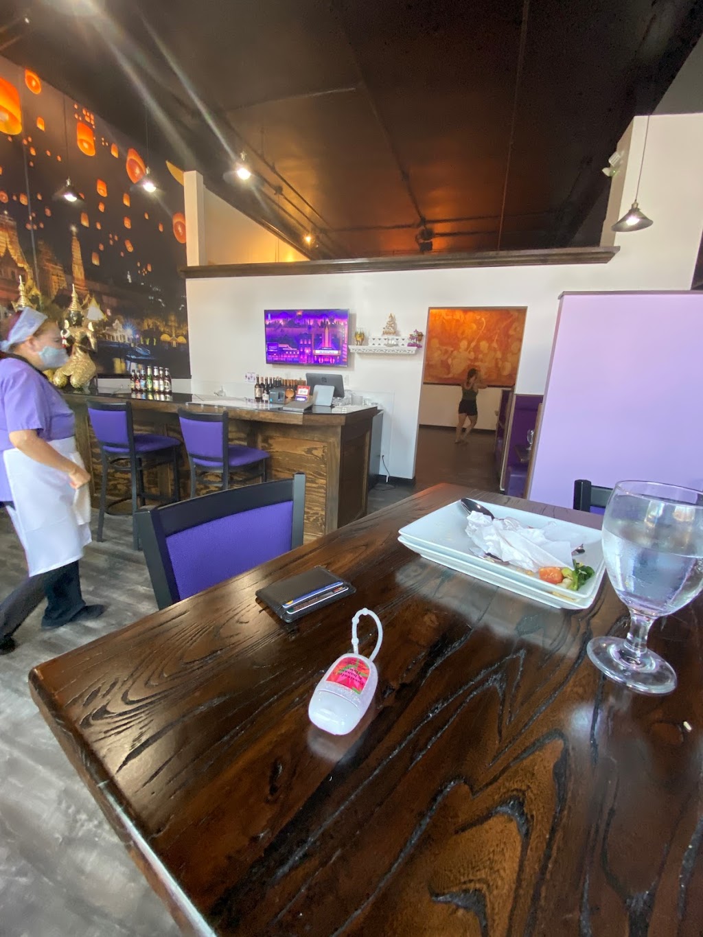 Phikul Thai Bistro | restaurant | 17 E 5th St, Kansas City, MO 64106, USA | 8168943993 OR +1 816-894-3993