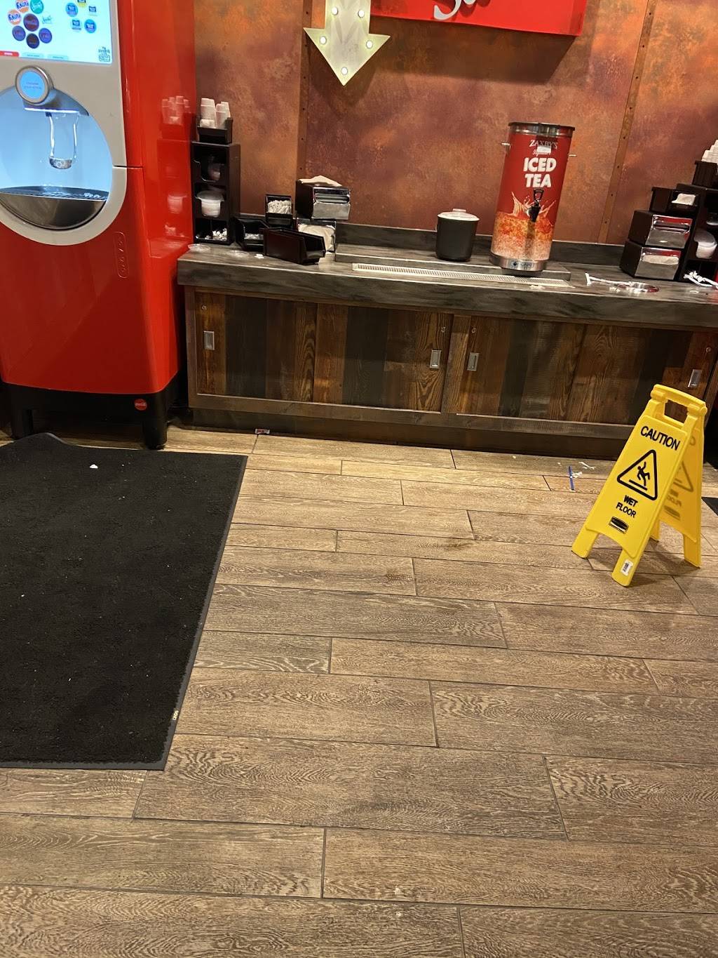 Zaxbys | restaurant | 911 Walmart Way, Midlothian, VA 23113, USA | 8048935816 OR +1 804-893-5816