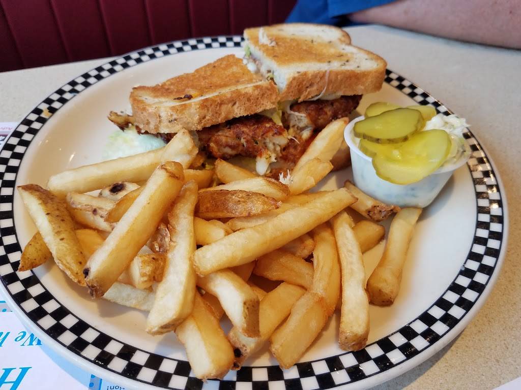 Honey Bee Diner | restaurant | 7346 Ritchie Hwy, Glen Burnie, MD 21061, USA | 4107610477 OR +1 410-761-0477