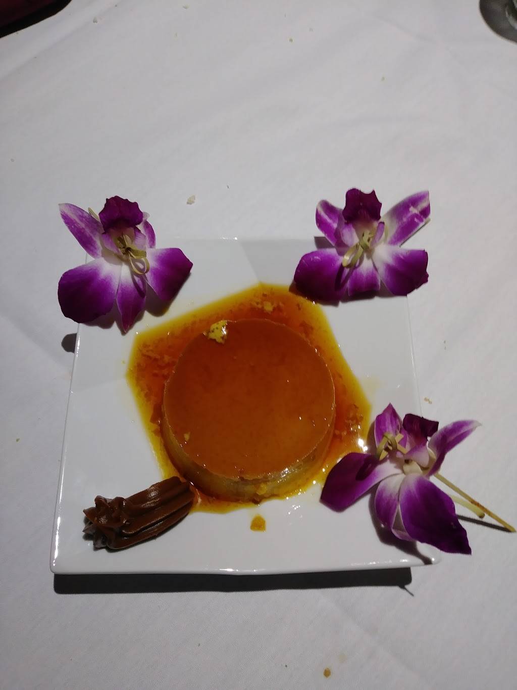 El Leño Steakhouse | restaurant | 640 Grier Ave, Elizabeth, NJ 07202, USA | 9084363710 OR +1 908-436-3710