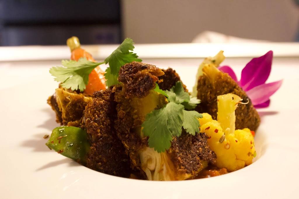 Verandah | restaurant | 3300 Kirby Dr Suite 7-A, Houston, TX 77098, USA | 2815010258 OR +1 281-501-0258