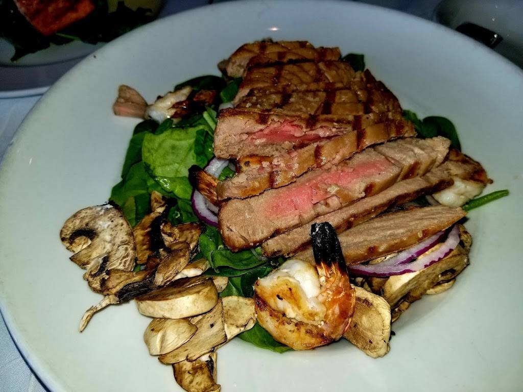 Georges Restaurant & Lounge | restaurant | 300 72nd St, Miami Beach, FL 33141, USA | 3058645586 OR +1 305-864-5586