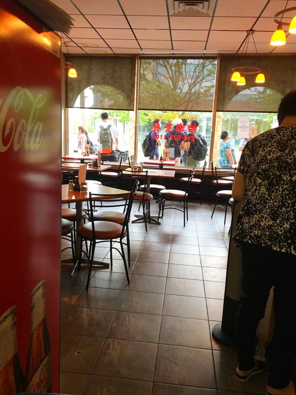 Eros Asian Eatery | restaurant | 2270 Wyandotte St W, Windsor, ON N9B 1K2, Canada | 5199771104 OR +1 519-977-1104