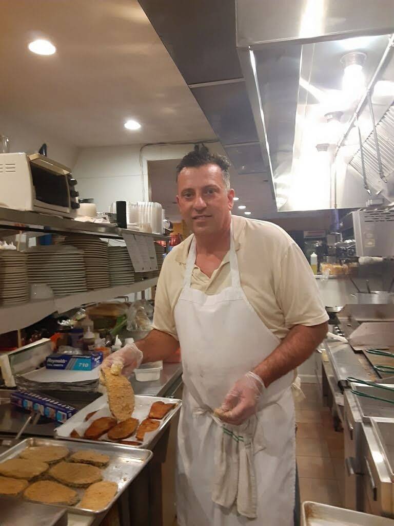 Compare Ristorante | restaurant | 43 E Broadway, Derry, NH 03038, USA | 6032605292 OR +1 603-260-5292