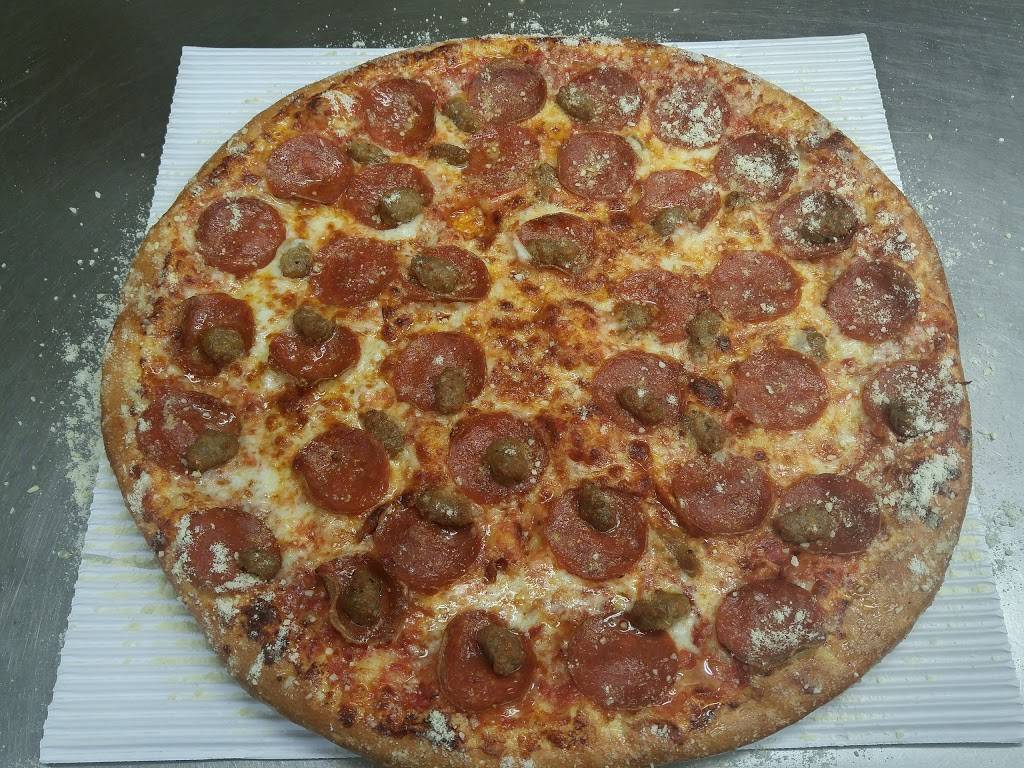 Tanos Pizza | meal delivery | 435 N Shoop Ave, Wauseon, OH 43567, USA | 4193355599 OR +1 419-335-5599