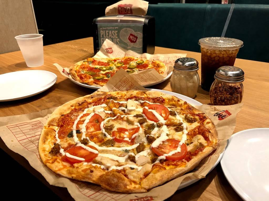 MOD Pizza | restaurant | 11549 Regency Village Dr, Orlando, FL 32821, USA | 4072394116 OR +1 407-239-4116