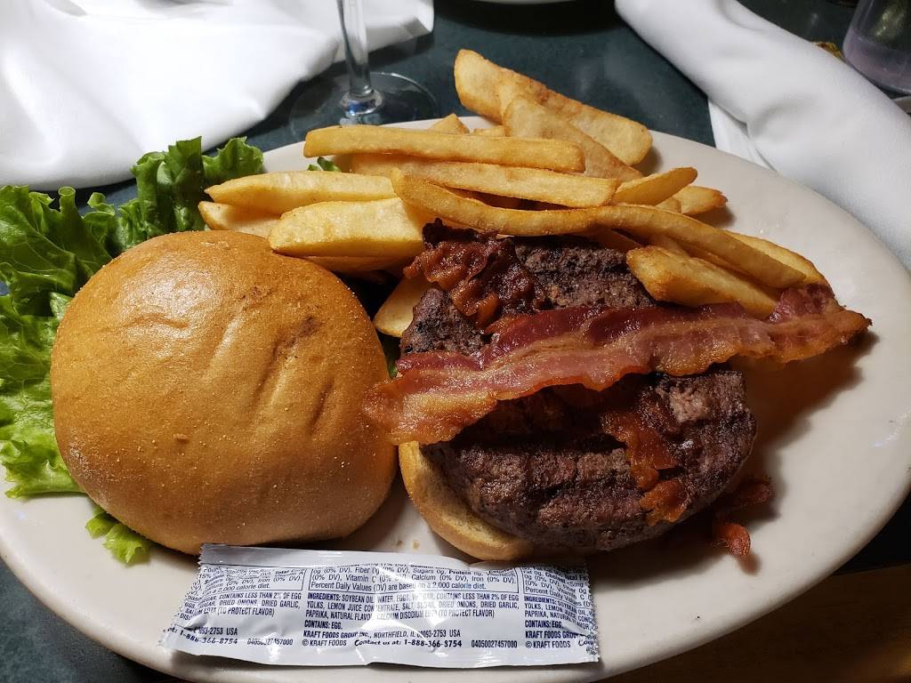 The Half Shell | restaurant | 7825 Winchester Rd, Memphis, TN 38125, USA | 9017376755 OR +1 901-737-6755