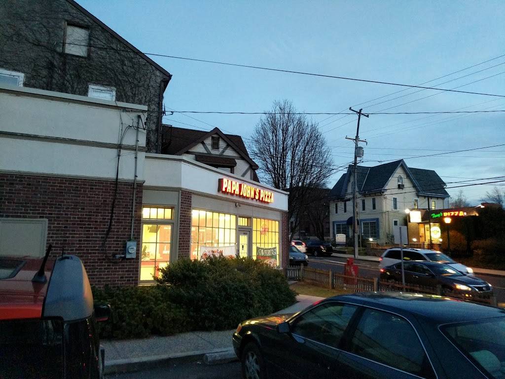 Papa Johns Pizza | restaurant | 123 S Main St, North Wales, PA 19454, USA | 2156997200 OR +1 215-699-7200