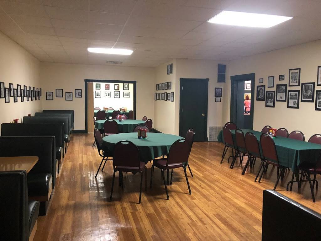 Opera House Pub | restaurant | 200 S Anderson St, Elwood, IN 46036, USA | 7655572224 OR +1 765-557-2224