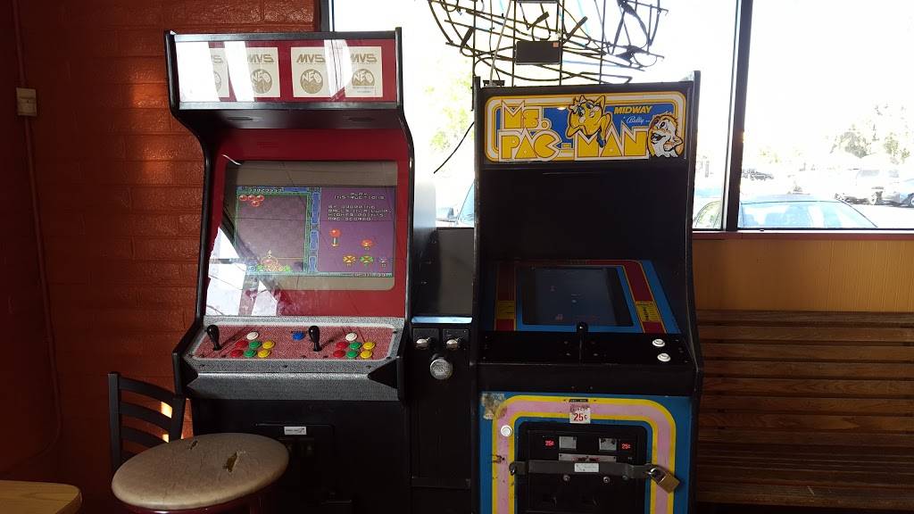 Pizzamania | restaurant | 1785 Palo Verde Ave # J, Long Beach, CA 90815, USA | 5625944889 OR +1 562-594-4889