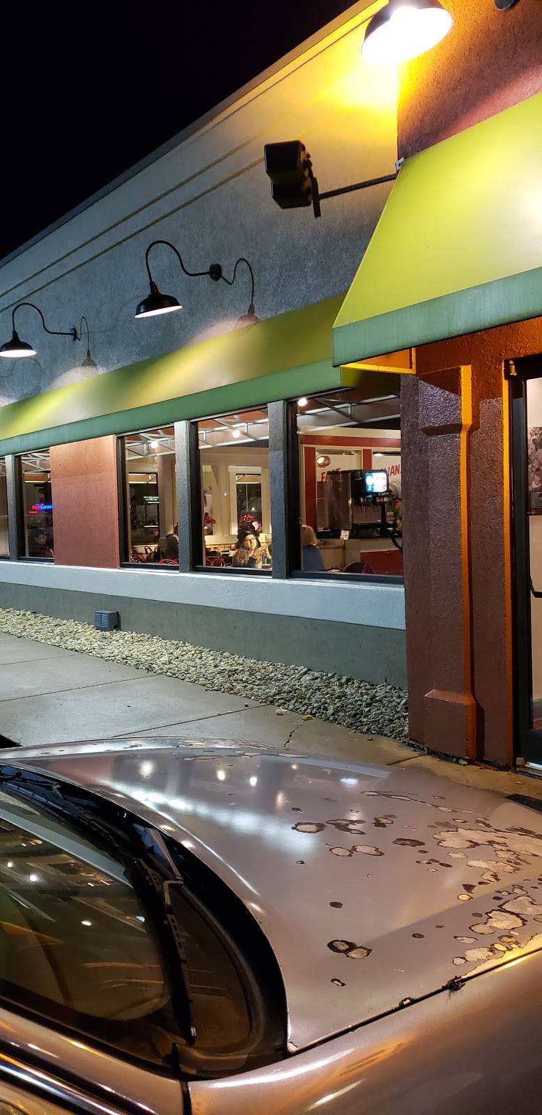 Fazolis | restaurant | 721 41st Ave Dr, Moline, IL 61265, USA | 3097971303 OR +1 309-797-1303