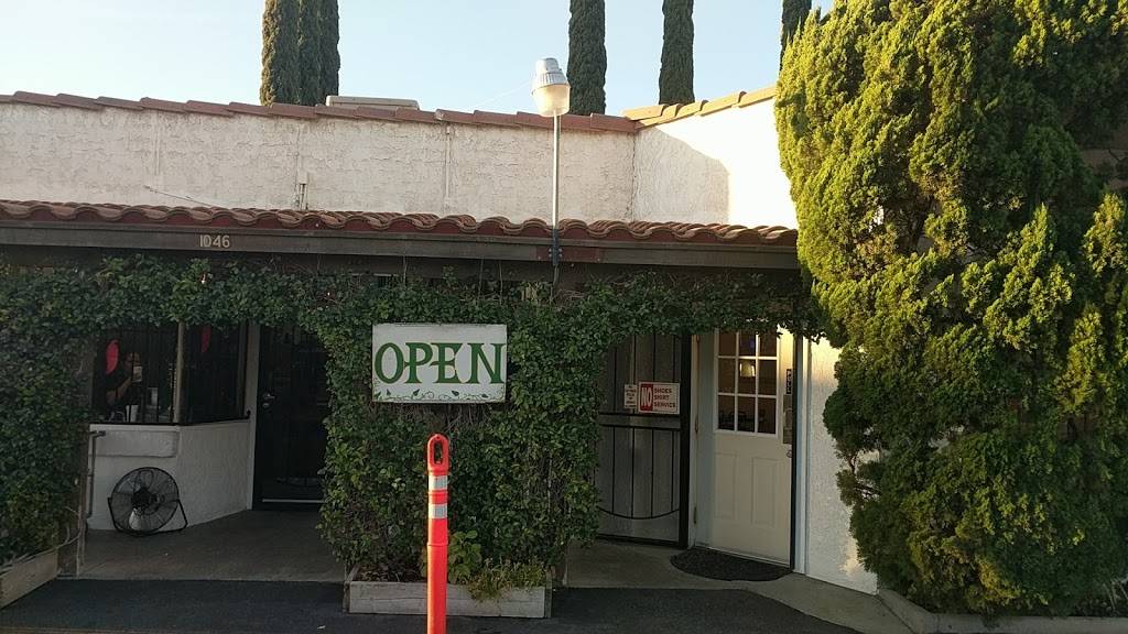 Consuelos Authentic Mexican Restaurant | restaurant | 1046 E Ramsey St, Banning, CA 92220, USA | 9518493760 OR +1 951-849-3760