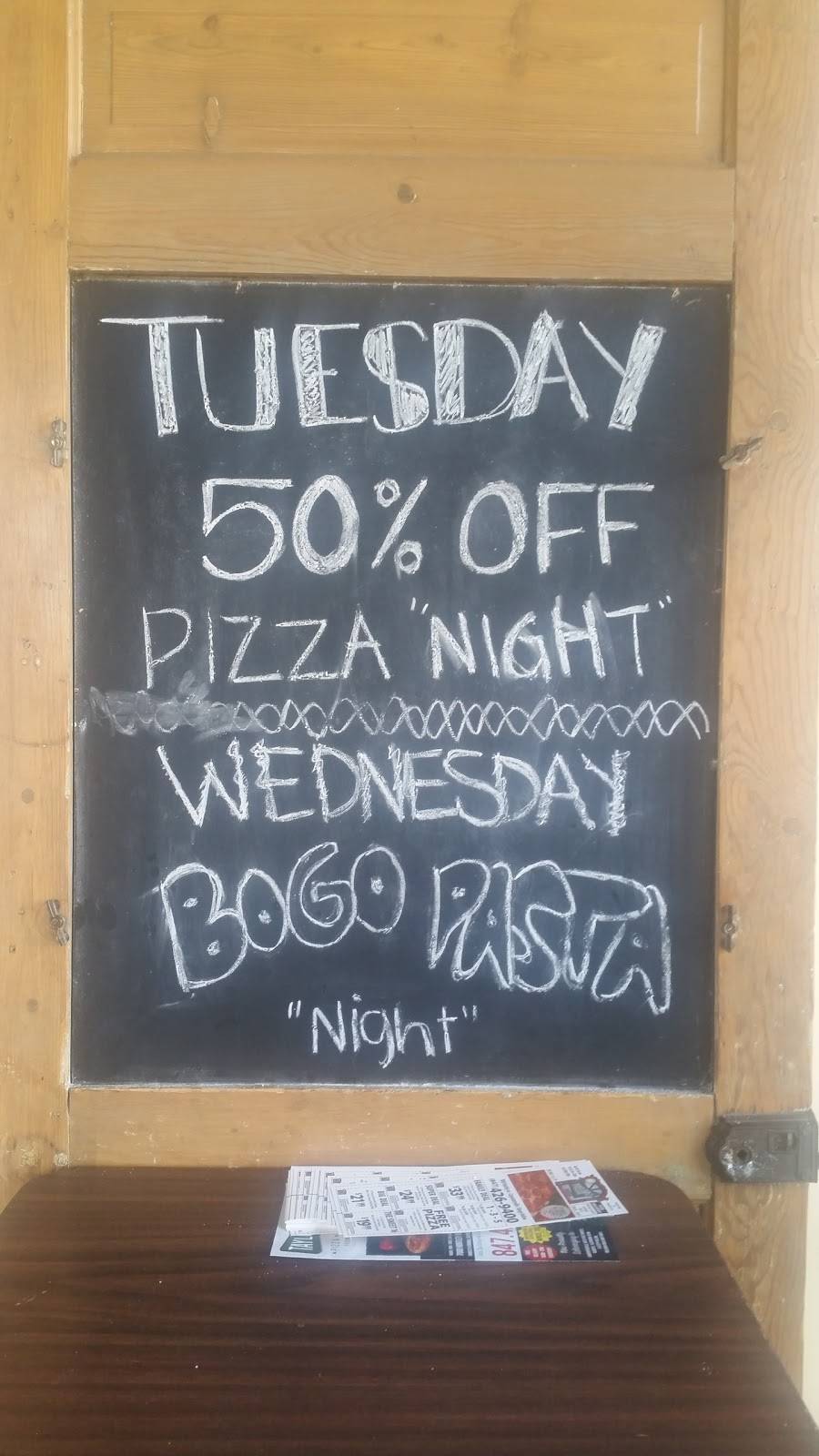 Taylor Street Pizza | restaurant | 7000 Huntley Rd, Carpentersville, IL 60110, USA | 8474269400 OR +1 847-426-9400