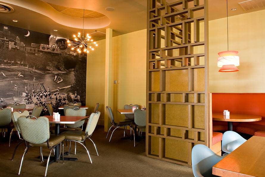 Satellite...Eat. Drink. Orbit. | restaurant | 5900 W Slaughter Ln #400C, Austin, TX 78749, USA | 5122889994 OR +1 512-288-9994