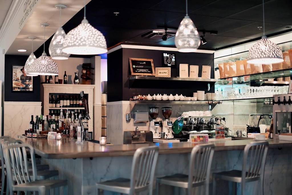 Wildest Greens | restaurant | 72990 El Paseo #3, Palm Desert, CA 92260, USA | 7606360441 OR +1 760-636-0441