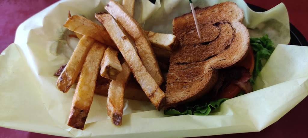 Pink House | restaurant | 1408 E Main St, Cottage Grove, OR 97424, USA | 5419420533 OR +1 541-942-0533