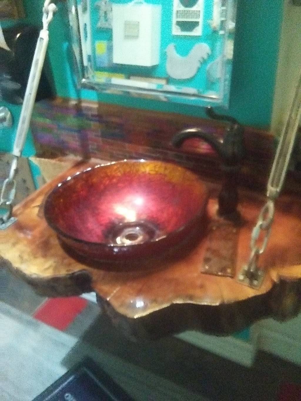 Barbed Wire Cafe | restaurant | 1635, 140 S Main St, Plainwell, MI 49080, USA | 2692251010 OR +1 269-225-1010