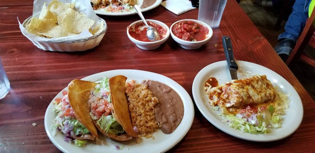 Chavas Mexican Restaurant | restaurant | 3921, 925 Geyer Ave, St. Louis, MO 63104, USA | 3142415503 OR +1 314-241-5503